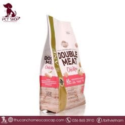 Thức ăn hạt cho mèo cao cấp vị gà